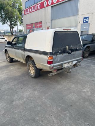 Mitsubishi L 200 1999