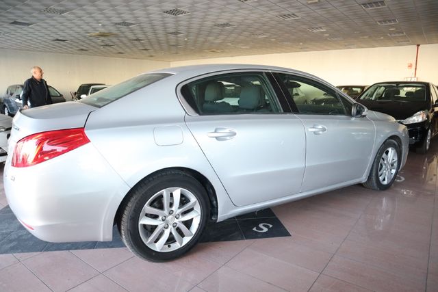 Peugeot 508 2012