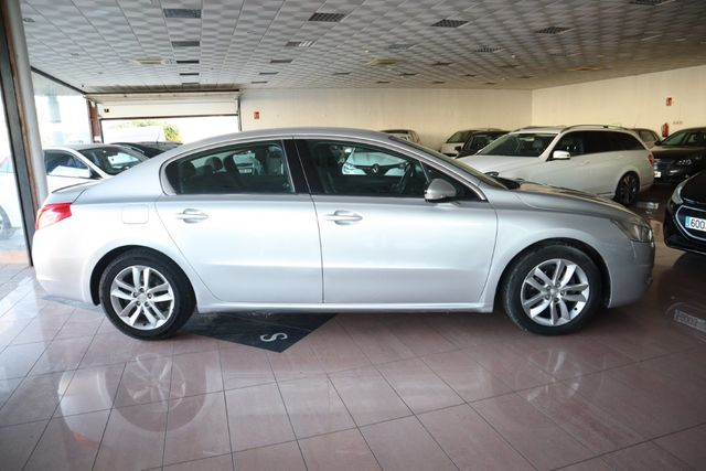 Peugeot 508 2012