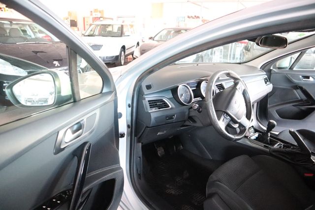 Peugeot 508 2012