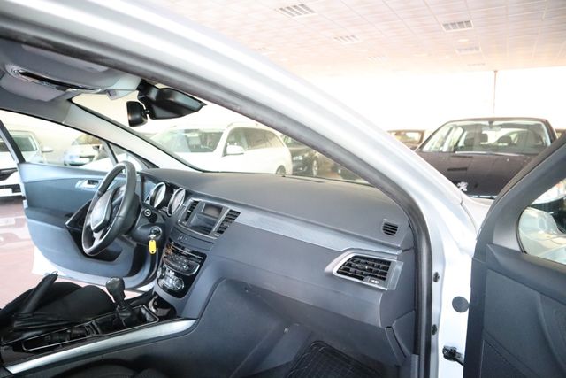 Peugeot 508 2012