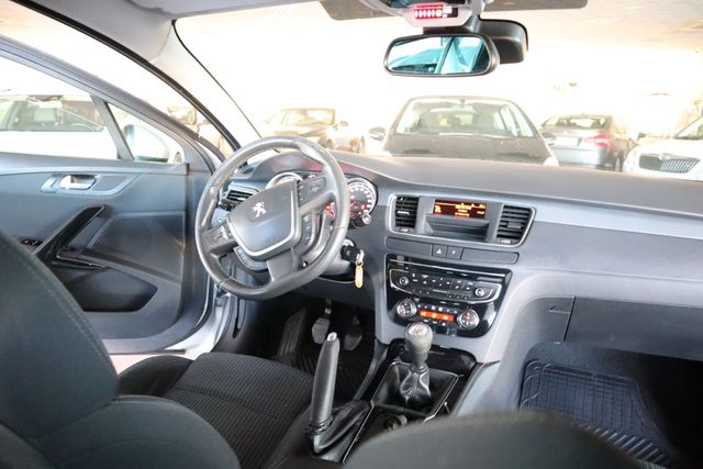 Peugeot 508 2012