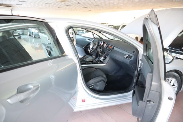Peugeot 508 2012