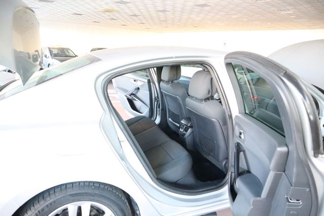 Peugeot 508 2012