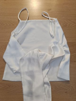 Top blanco Zara - nuevo