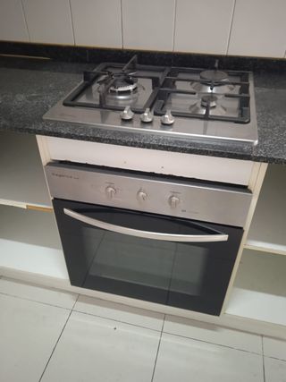 HORNO Y PLACA COMO NUEVOS 100 EUROS, CARTAGENA
