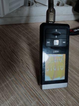 Reproductor MP3 Airis - Negro/Plata