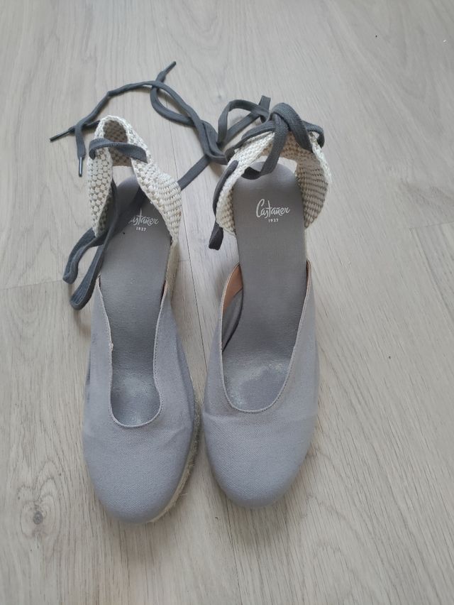 Alpargatas Castañer grises