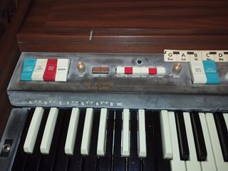 Órgano Electrónico Alton Vintage