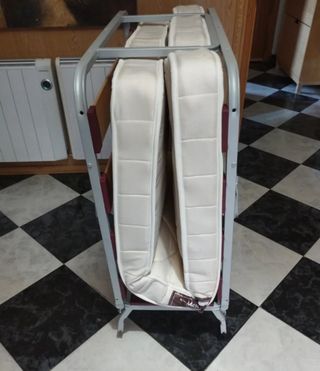 Cama plegable individual con colchon incluido