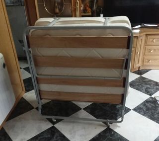 Cama plegable individual con colchon incluido