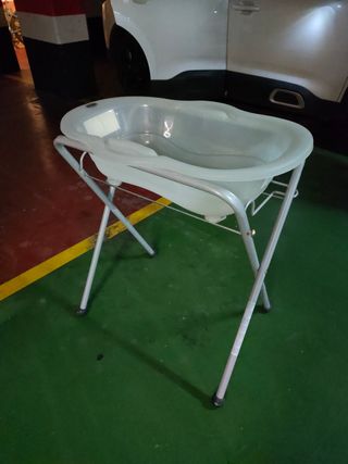 Bañera bebe con patas y adaptador 