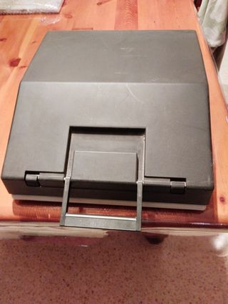 Olivetti Lettera 42 - Máquina de escribir