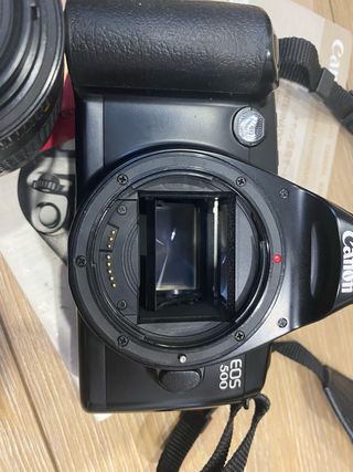 Canon EOS 500 cámara analógica en perfecto estado