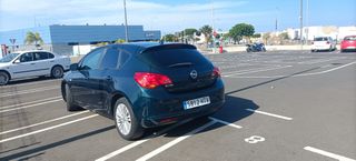 Opel Astra 2013