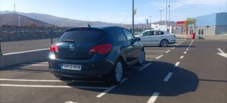 Opel Astra 2013