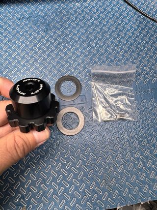 Bloqueo de Acelerador / Control de Crucero MT07