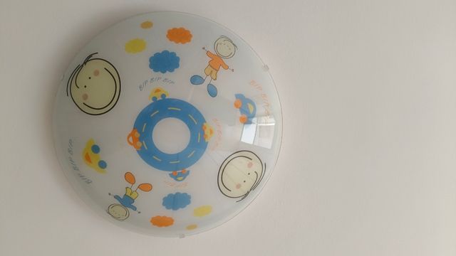Lámpara de techo infantil