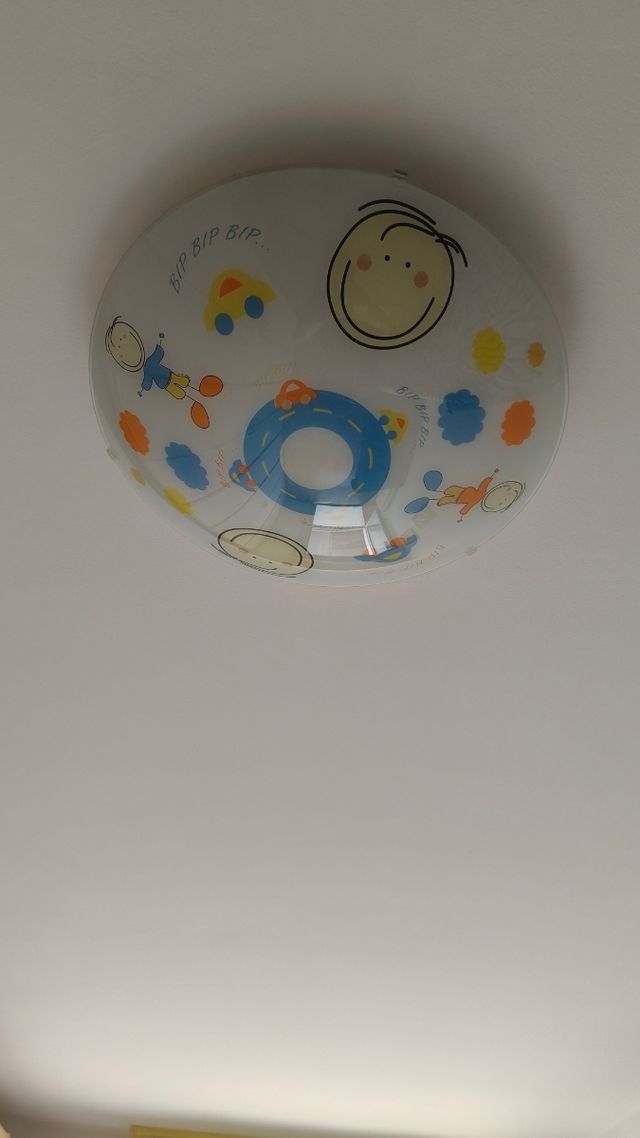 Lámpara de techo infantil