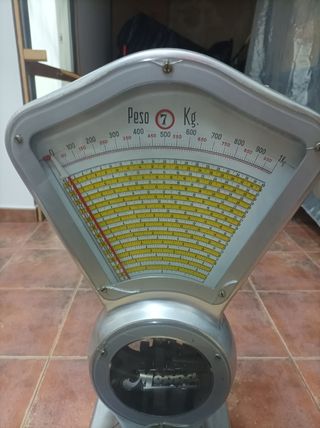 Báscula antigua Mobba.