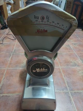 Báscula antigua Mobba.