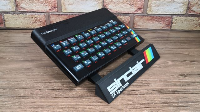 expositor ordenador ZX Spectrum Sinclair