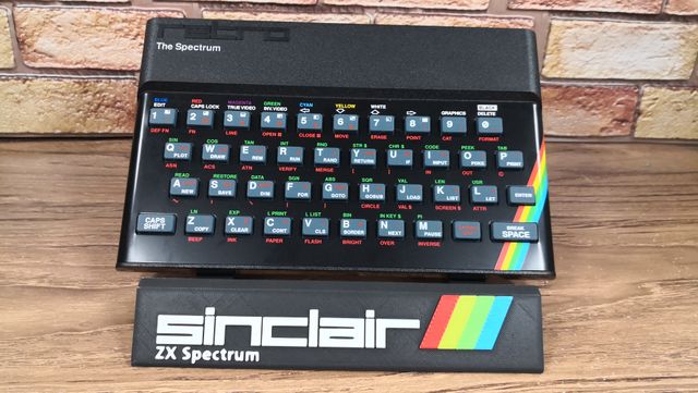 expositor ordenador ZX Spectrum Sinclair