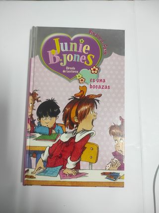 Junie B. Jones y el monstruo bajo la cama