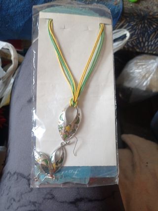 Collar y pendientes - Verde y Amarillo