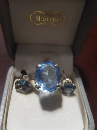 Juego H.Stern anillo y pendientes azul