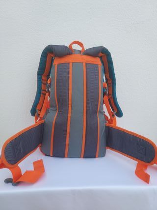Mochila Senderismo - Verde y Naranja