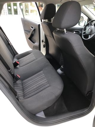 Volkswagen Polo 2015