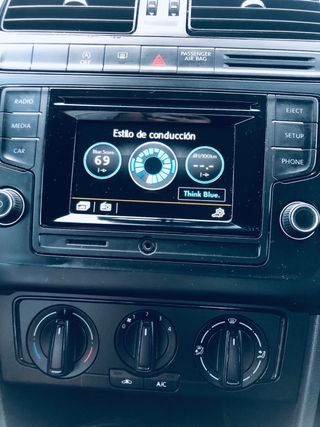 Volkswagen Polo 2015