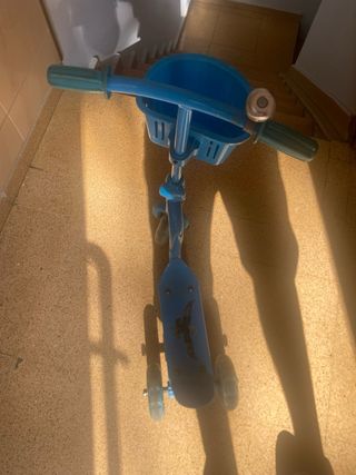 Patinete infantil azul 3 ruedas