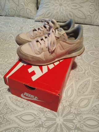 Zapatillas Nike - Rosa