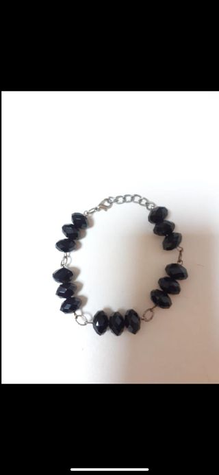 Braccialetto nero nuovo
