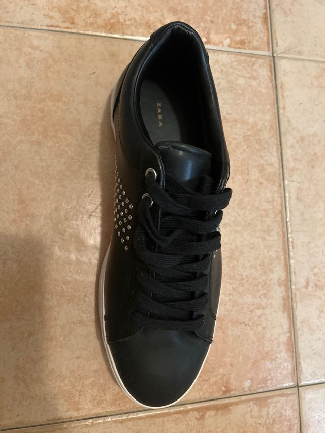 Zapatillas Zara negras