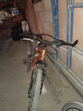 Bicicleta montaña usada o canvio por patinete eléc