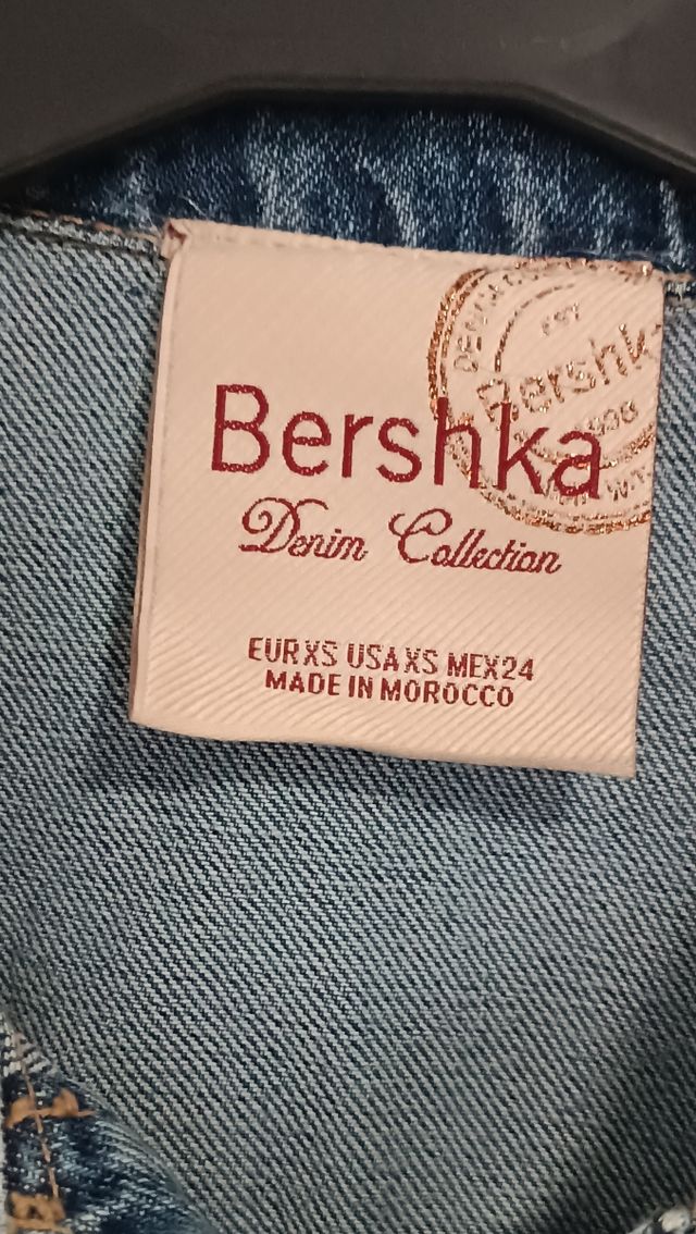 Chaleco vaquero Bershka XS oversize.