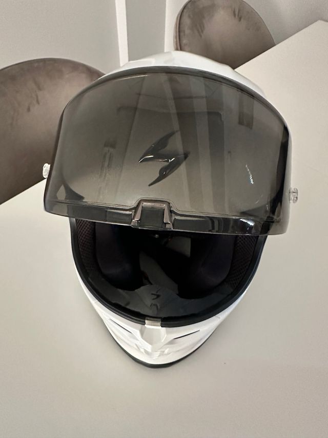 Casco Scorpion EXO R1 a estrenar talla XS