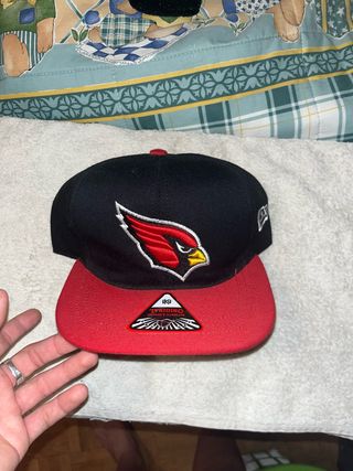 Gorra New Era Cardinals roja y negra