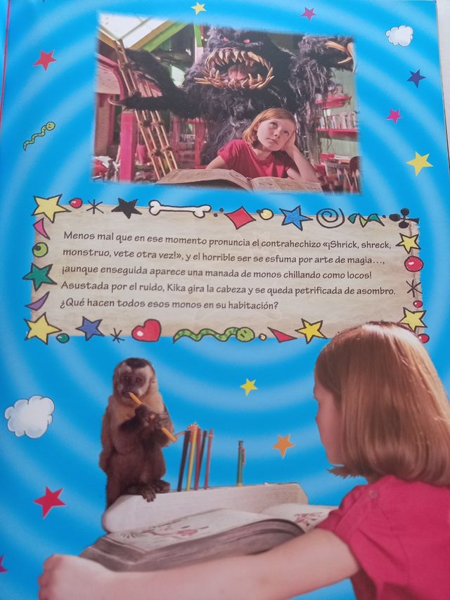 Kika superbruja y el libro de hechizos. Álbum peli