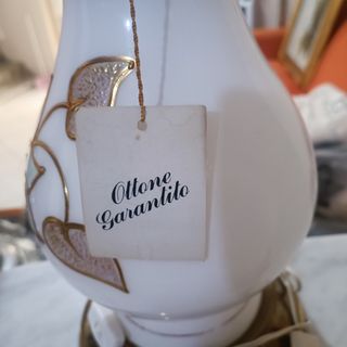 2 Lumi identici - Ceramica bianca oro e ottone