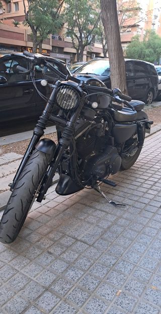 Harley Davidson Sportster Iron 883 - Impecable