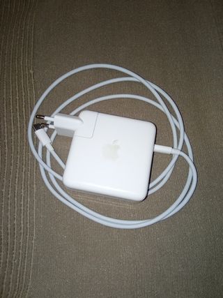 Cargador Apple MacBook