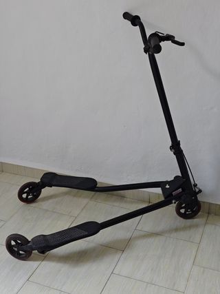 Patinete 2 plataformas. Impecable