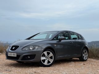 SEAT León 1.2 TSI 105cv 2013 Gris Daytona