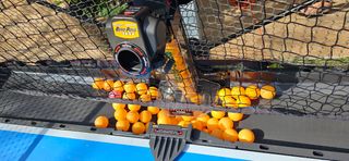 Robot Newgy Donic ping-pong 1040 pack completo