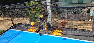Robot Newgy Donic ping-pong 1040 pack completo