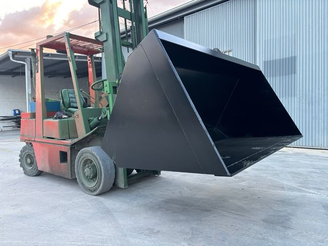 Cazo pala carretilla elevadora